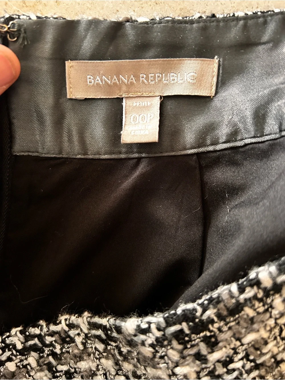 Banana Republic Factory Tweed Pencil Skirt 00P Black White Mini Skirt